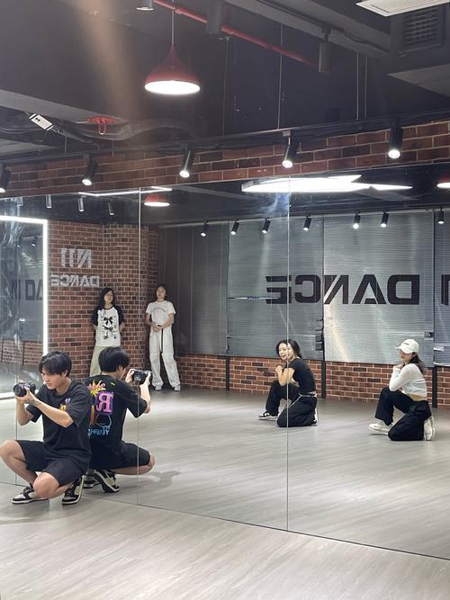 成都lockin舞蹈工作室