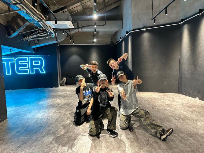 caster舞蹈工作室价格