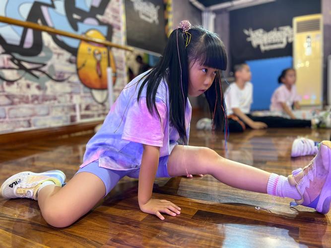 幼儿superstar舞蹈