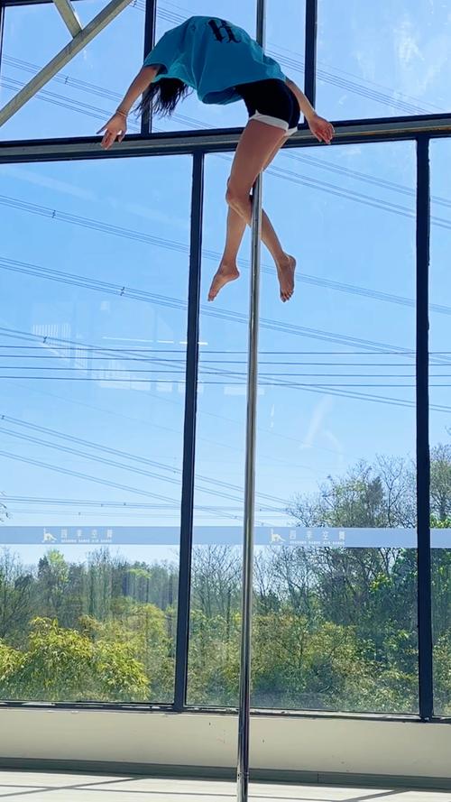 没有舞蹈基础可以学钢管舞吗