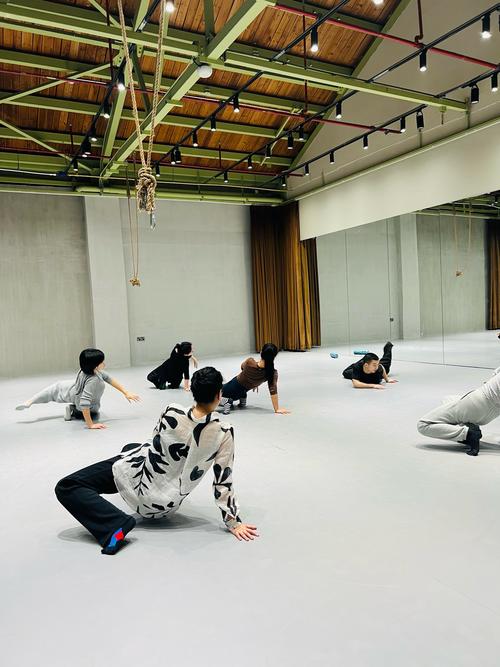 soho现代城舞蹈培训