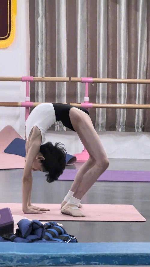 重庆舞蹈培训学校 男生