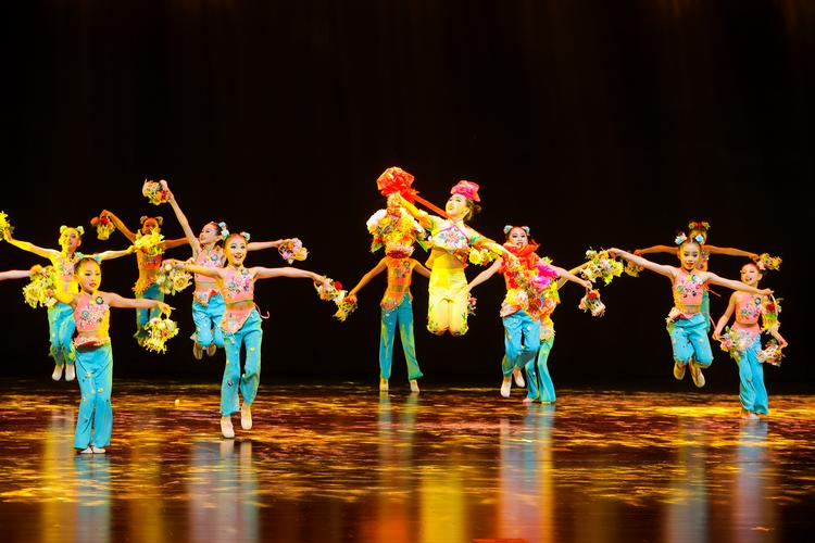 少儿舞蹈 南宁 民族宫