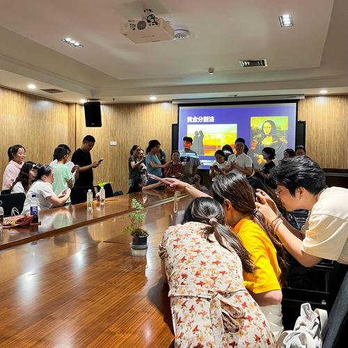 音乐工作室培训教育局审