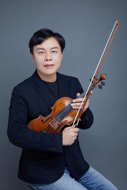 中央音乐学院首席小提琴