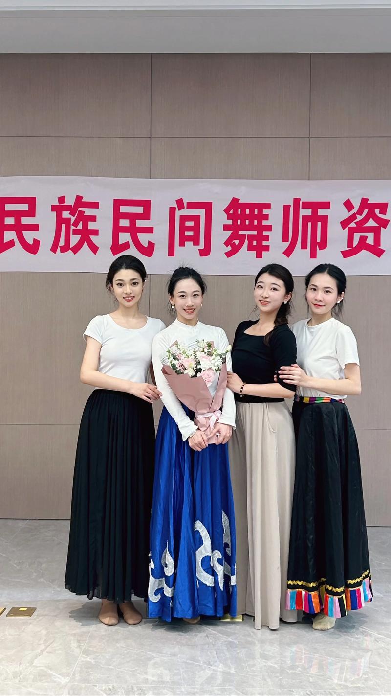 厦门大学音乐舞蹈系教师