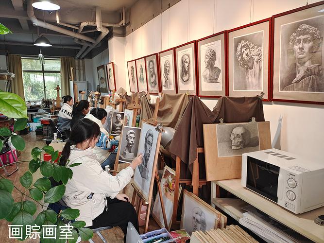 上海哪里有美术培训学校