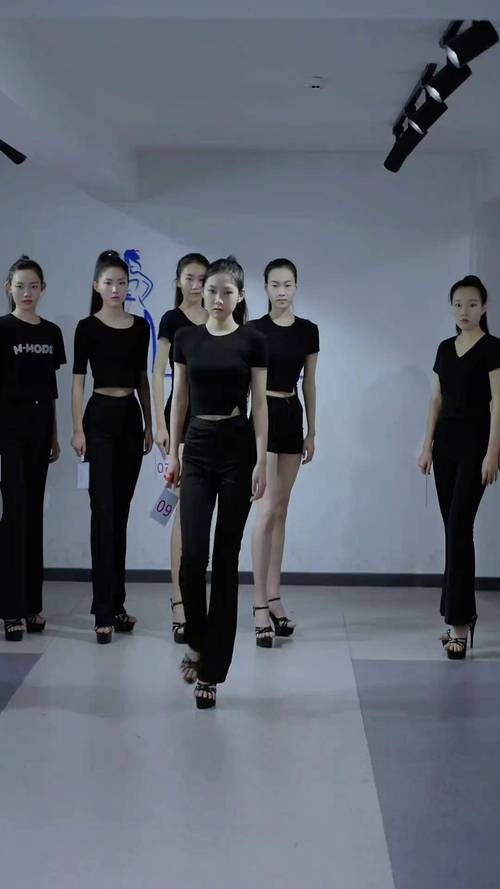 2025空乘艺考现场图