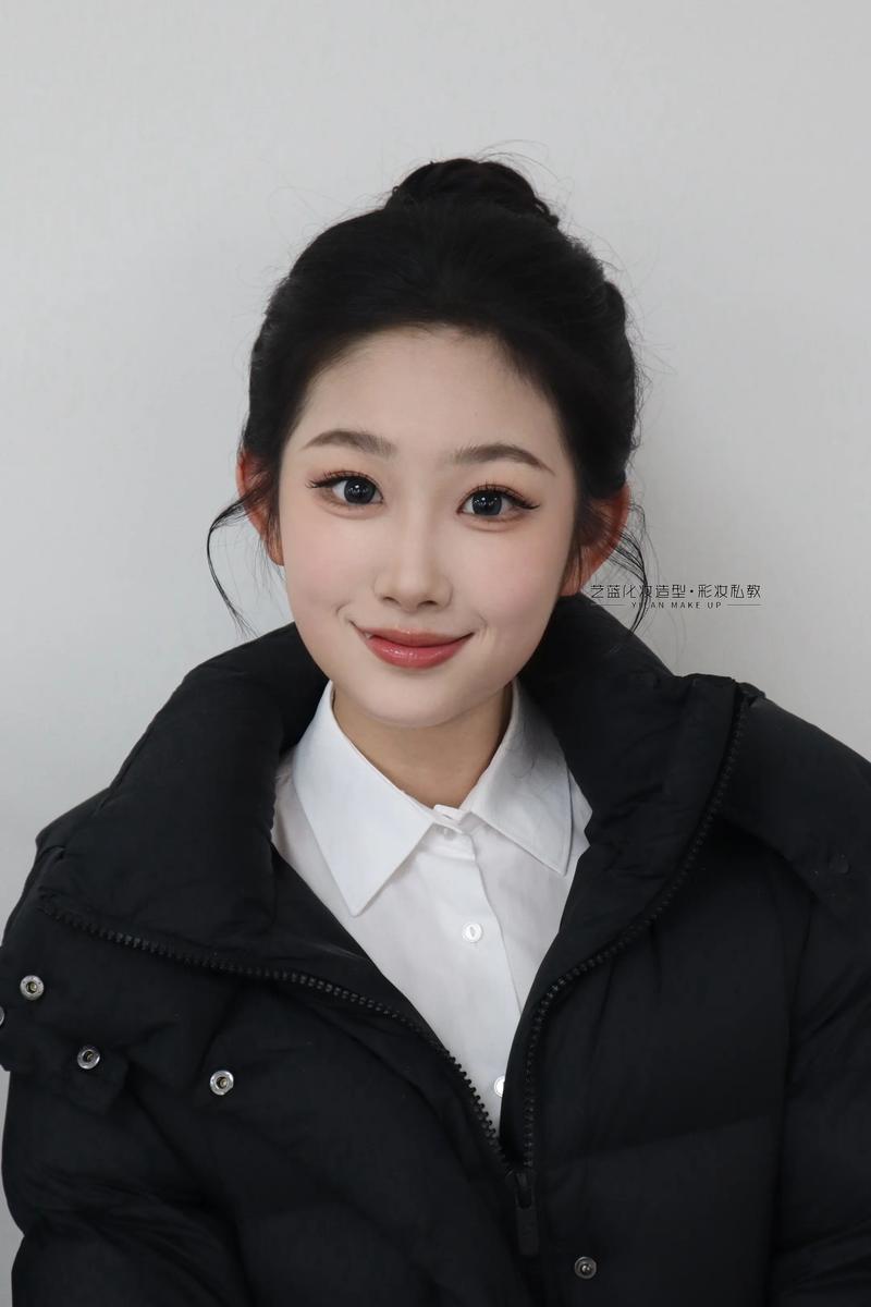 中国传媒大学 艺考化妆