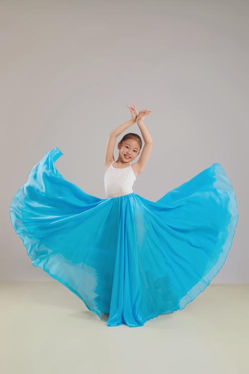 儿童舞蹈课发儿童舞蹈服