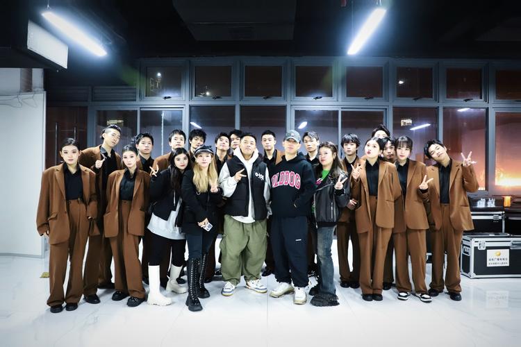 im舞蹈工作室主要成员