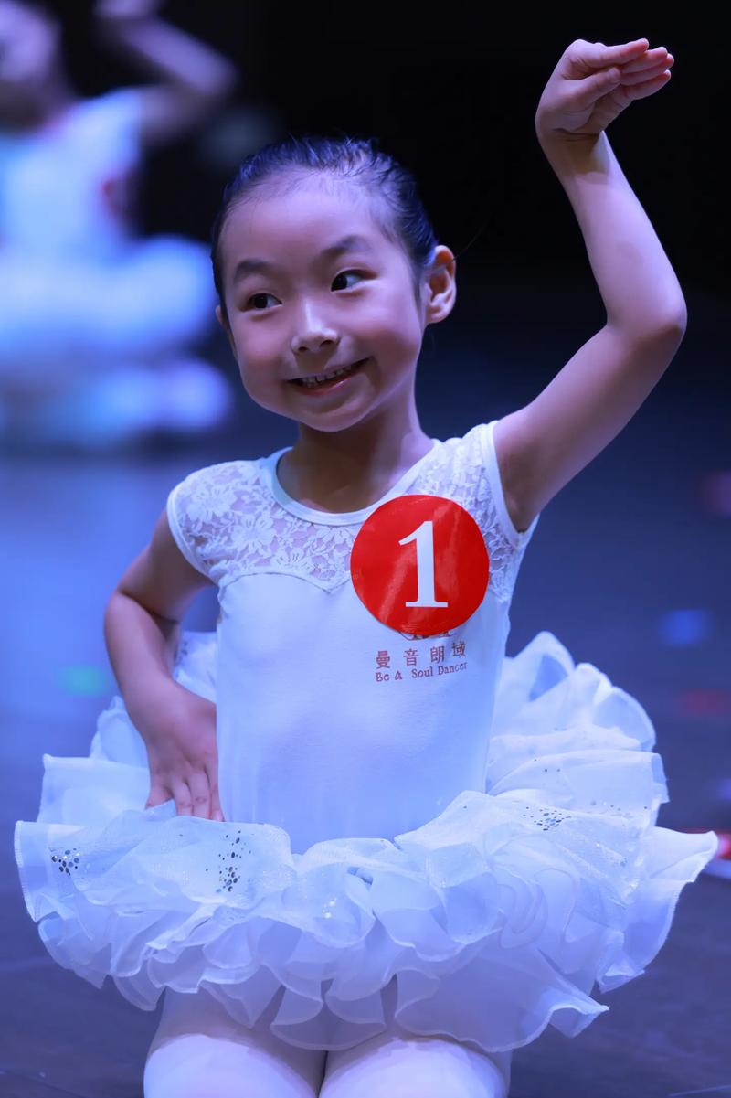 自贡南湖舞蹈学校儿童