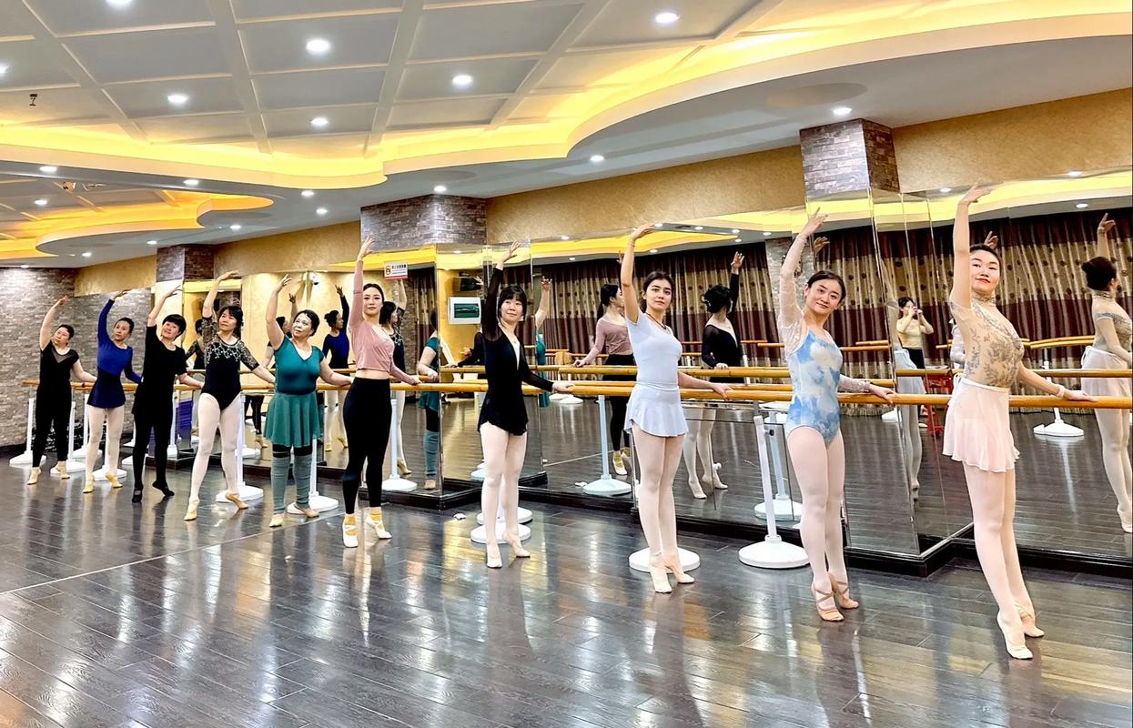 成人舞蹈考级怎么培训