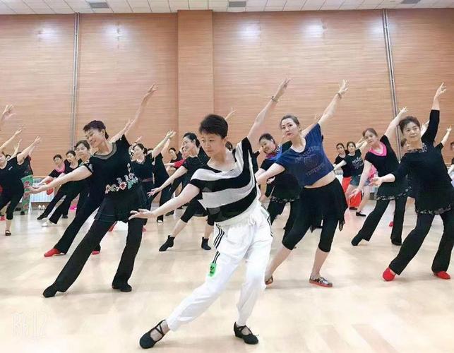 淄博张店哪里舞蹈集训