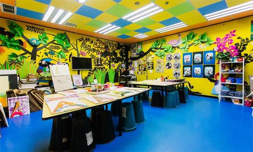 济南杨梅红美术培训待遇