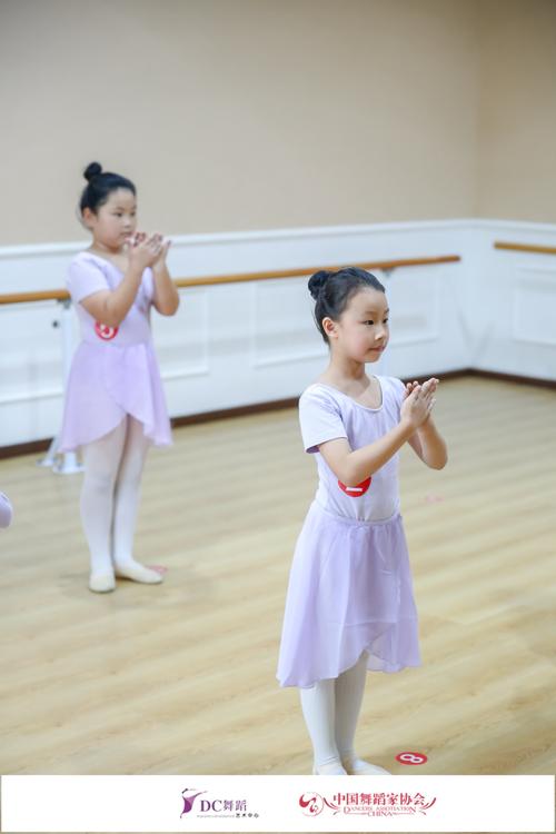 烟台非凡舞蹈学校视频