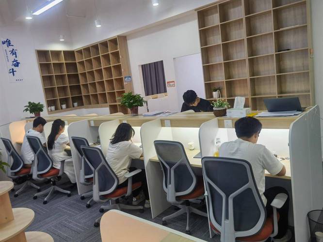 武汉美术生考研培训机构