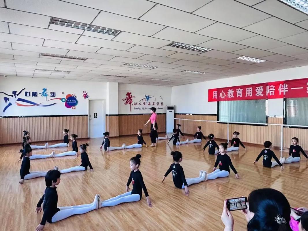 洛阳那有舞蹈唱歌学校