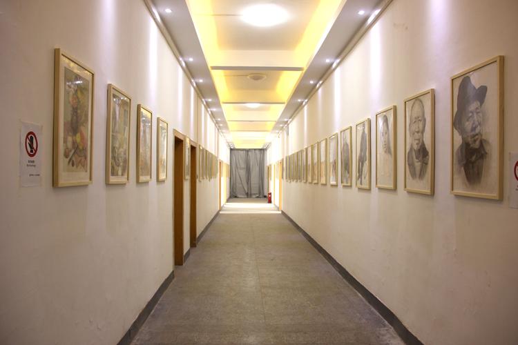 郑州八一美术 学费多少