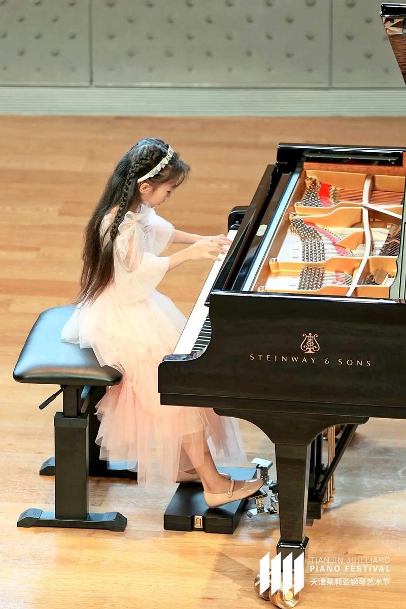 中央音乐学院考入朱莉亚