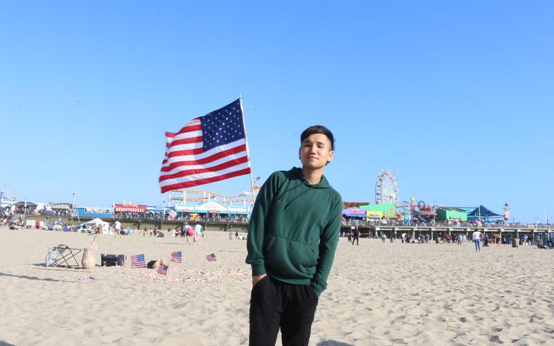 好莱坞音乐进修小主持人