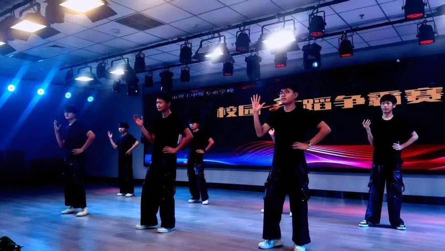 保定舞蹈影视表演学校