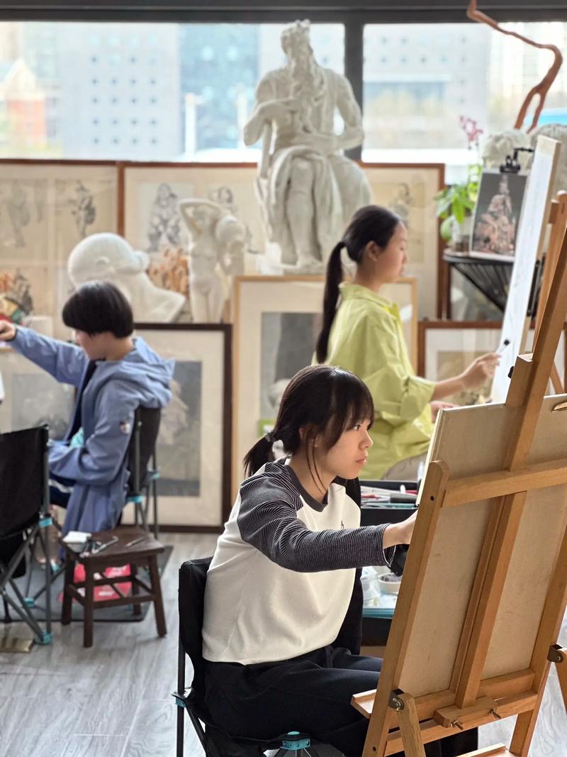 少儿美术培训班课程视频