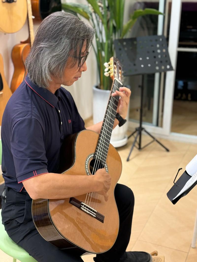 沈阳音乐学院的吉他老师