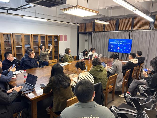 上海大学 美术培训班