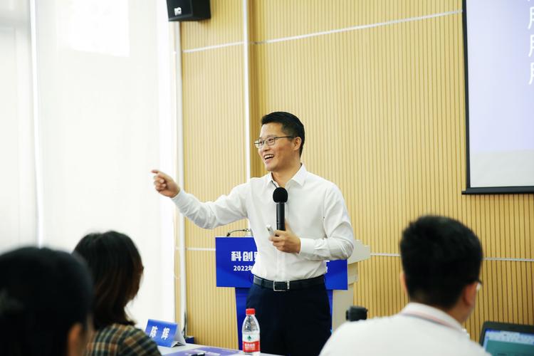 台州学院音乐学院 陈辉