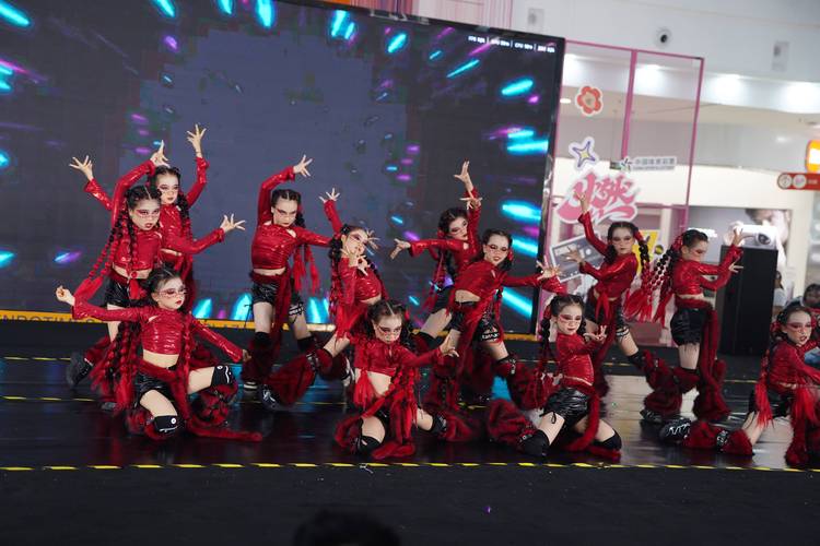 少儿街舞考级舞蹈视频