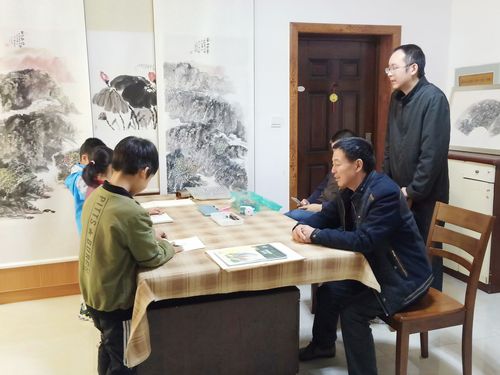 少儿美术家长课堂视频