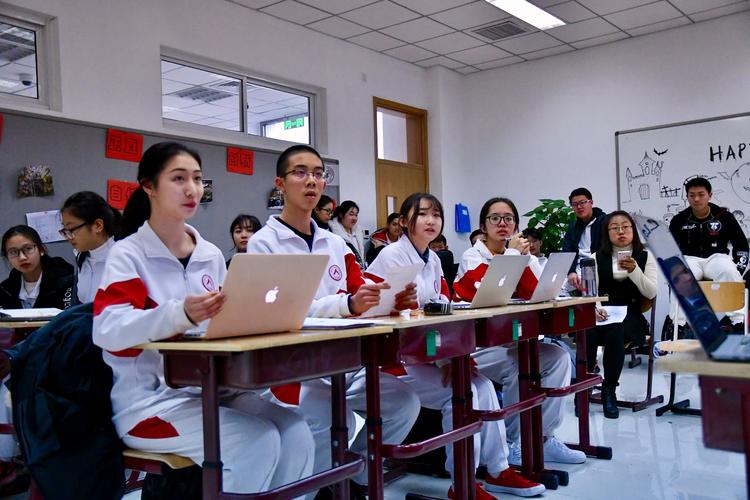 烟台北师大附中艺考班