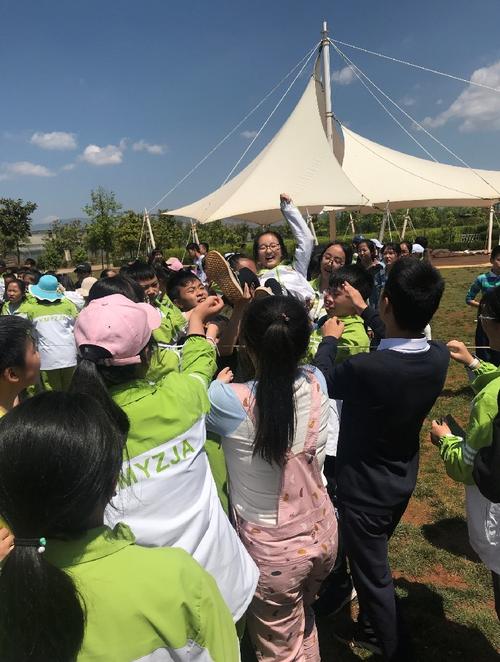 昆一中度假区分校艺考