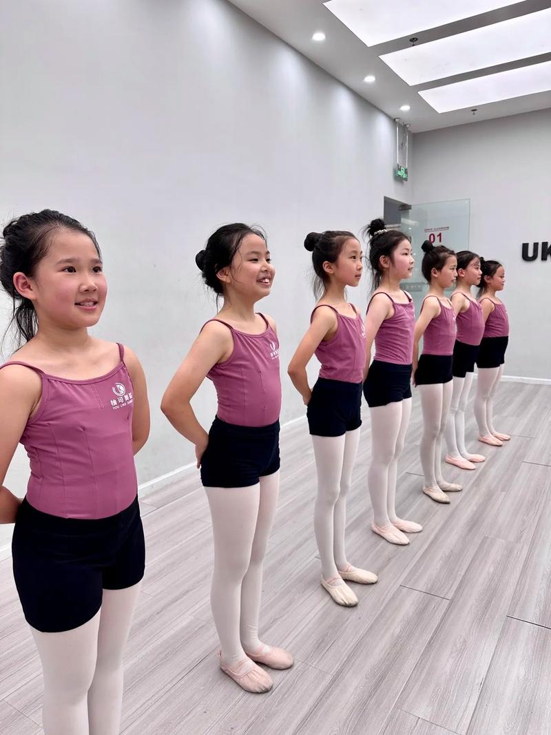 郑州少儿专业舞蹈学校