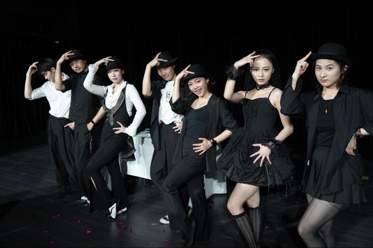 影视表演包括音乐或舞蹈