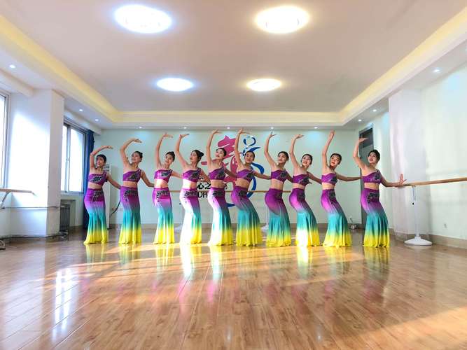 免费培训舞蹈老师济南