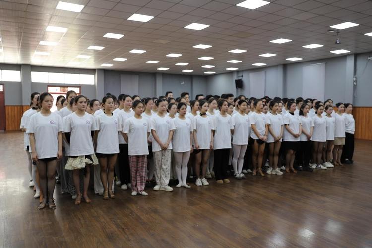 湖北体育舞蹈教师培训