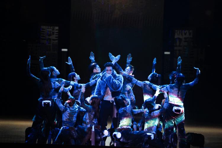 牛仔舞音乐节拍为(