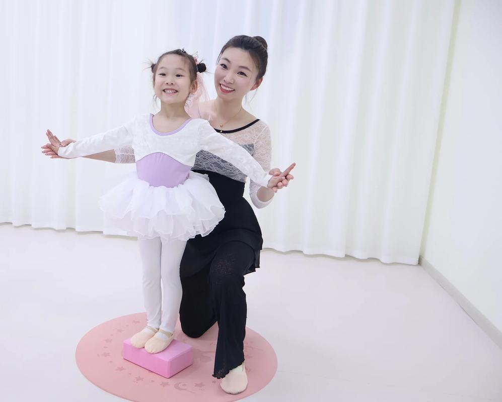 烟台莱山附近幼儿舞蹈