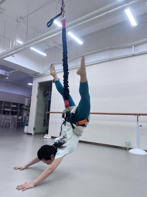 空中舞蹈艺术连锁学院