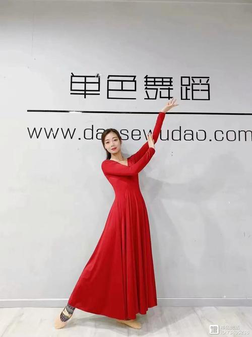 舞蹈教练年龄工作限制