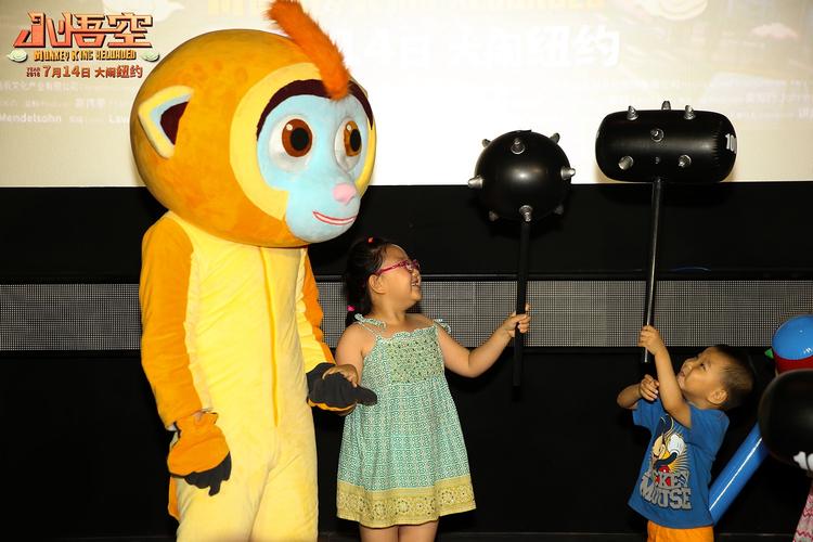 北京寰亚艺考的张腾月