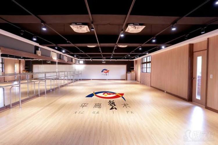 长沙全封闭式艺考集训