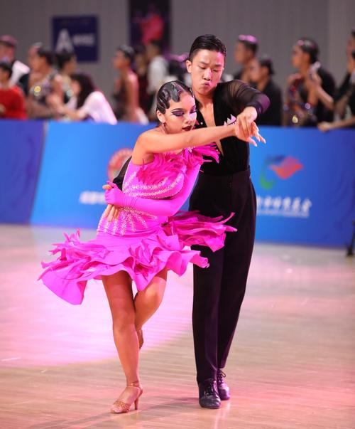 运动体育舞蹈 中国梦