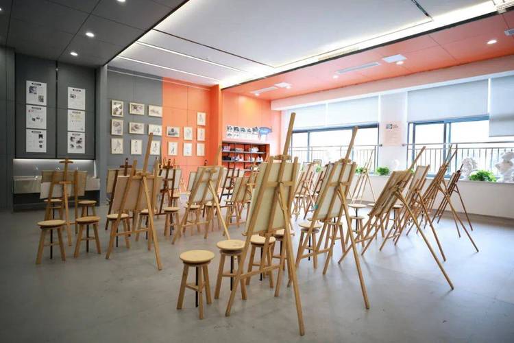 江阴专业美术培训中心