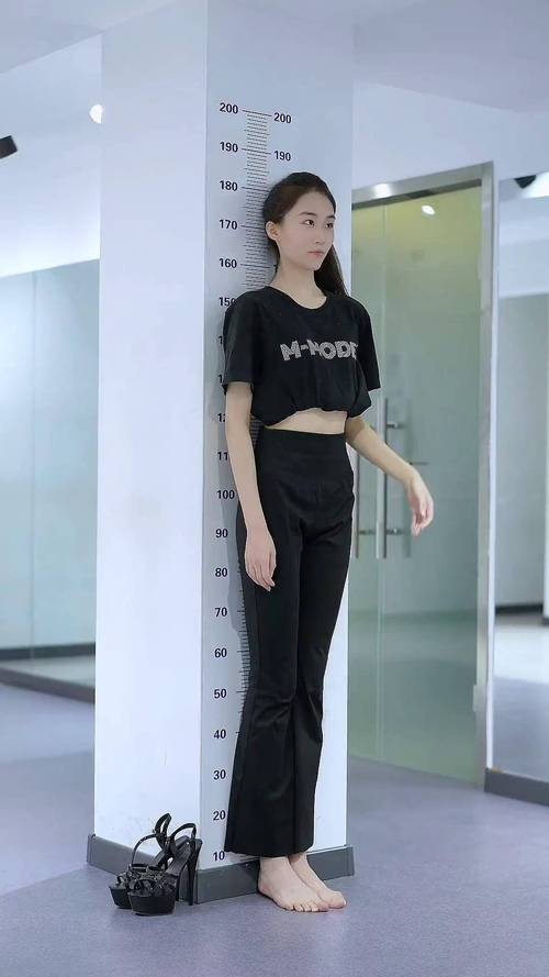 艺考模特专业身高要求