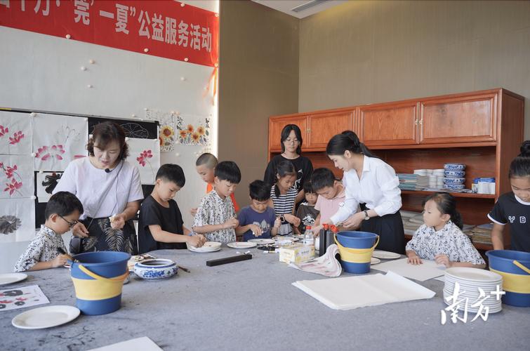 在长沙开少儿美术培训