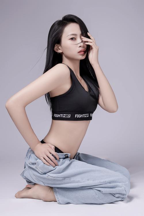 模特艺考9询昕丽教育