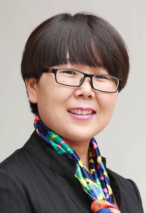 天津美术培训界程老师